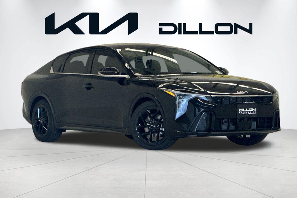 2026 Kia K4 GT-Line Turbo AT's photo