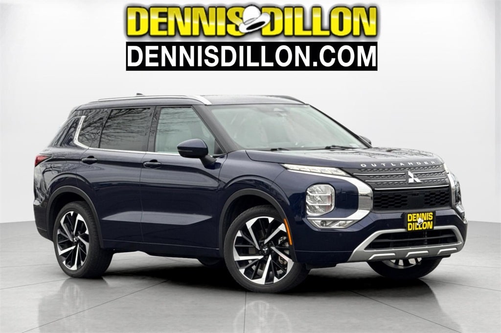 2024 Mitsubishi Outlander SEL's photo