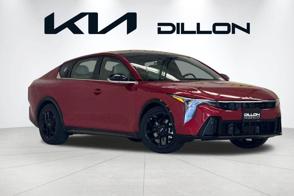 2026 Kia K4 GT-Line Turbo AT's photo