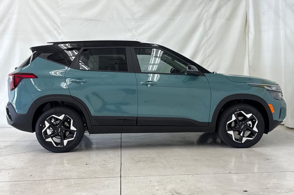 New 2026 Kia Seltos S SUV