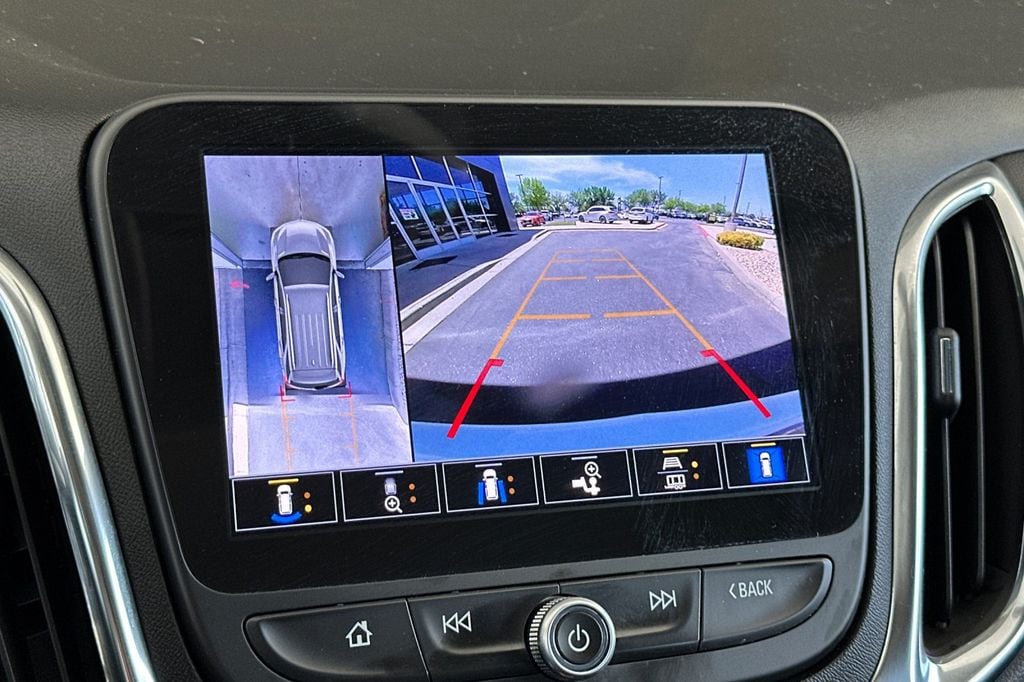 2024 Chevrolet Equinox LT - Photo 19