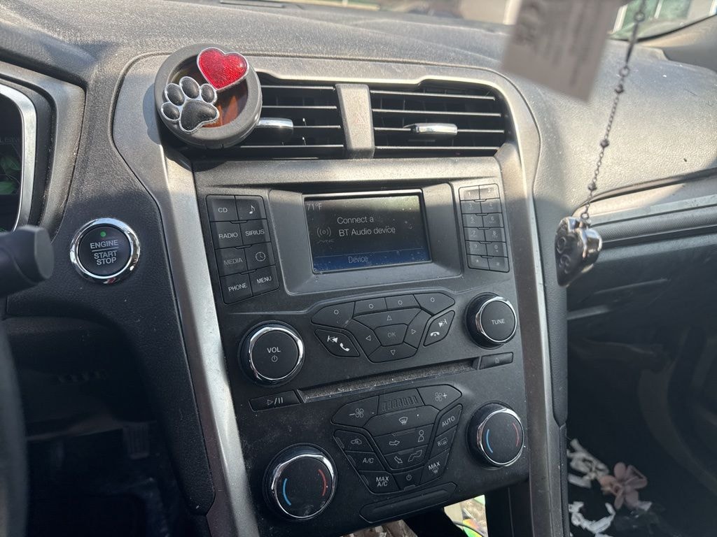 Used 2018 Ford Fusion Hybrid SE Sedan