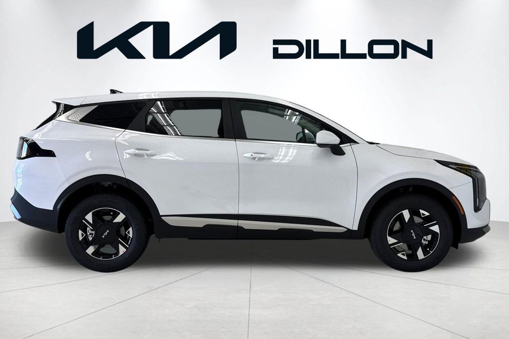 New 2026 Kia Sportage LX SUV