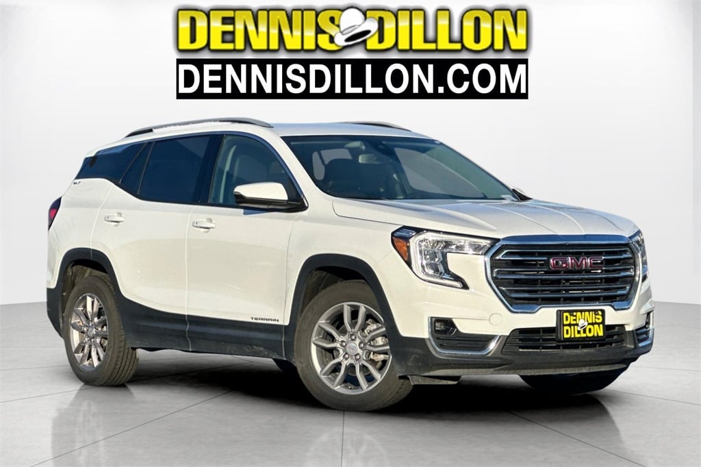 2024 GMC Terrain SLT's photo