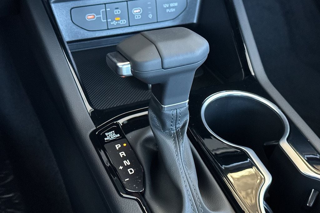 2026 Kia K5 GT - Photo 23