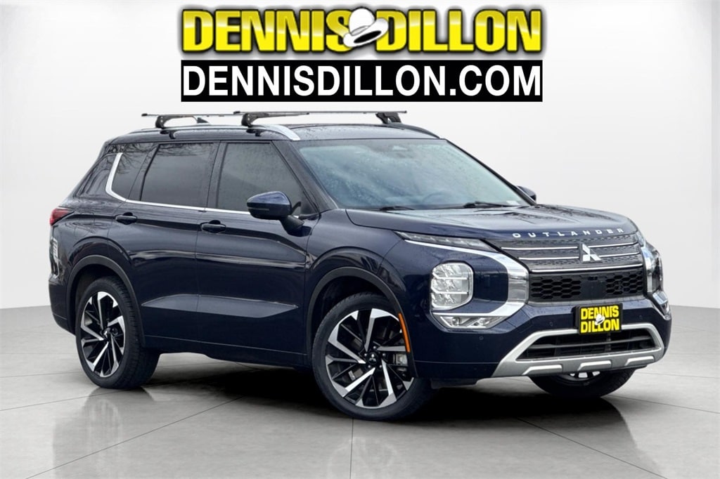 2022 Mitsubishi Outlander SEL Special Edition's photo