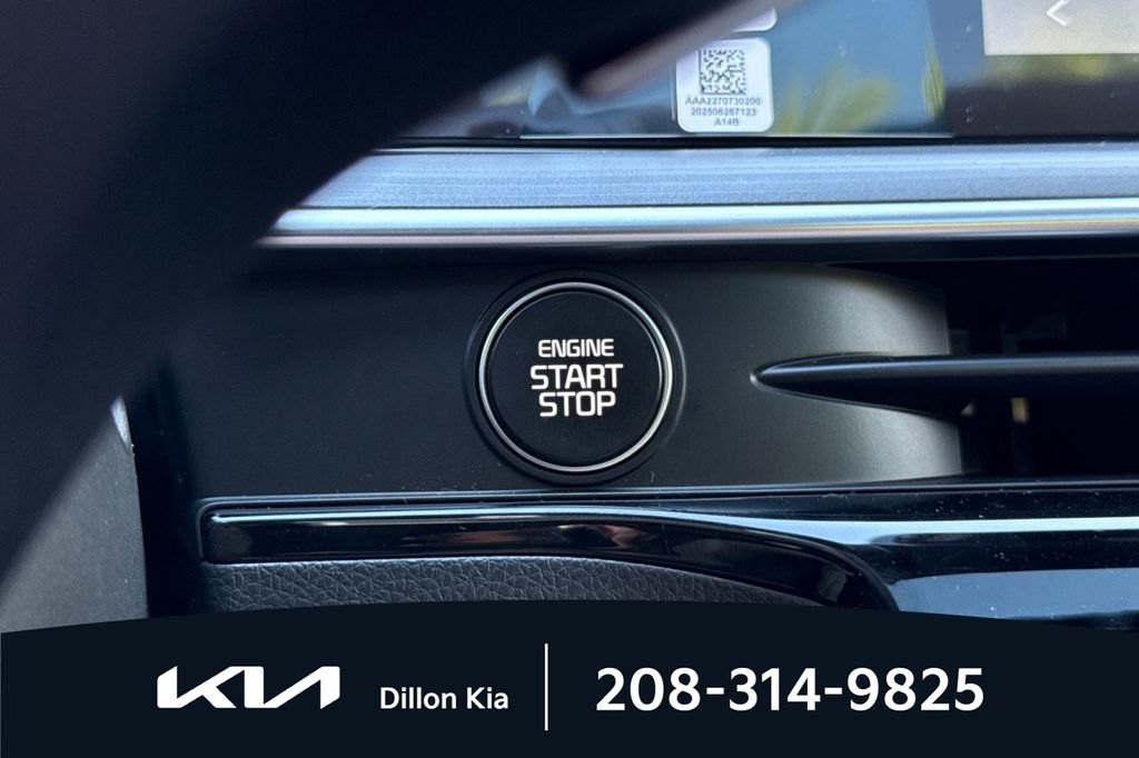 2026 Kia K5 GT - Photo 22