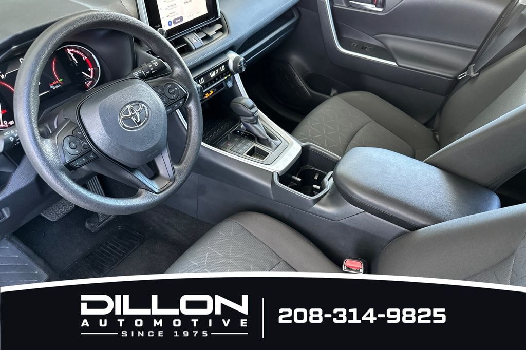 Used 2025 Toyota RAV4 XLE SUV