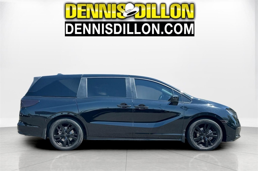 Used 2024 Honda Odyssey Touring Van
