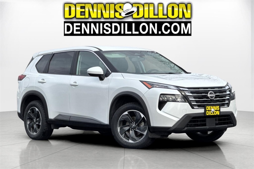 2024 Nissan Rogue SV's photo