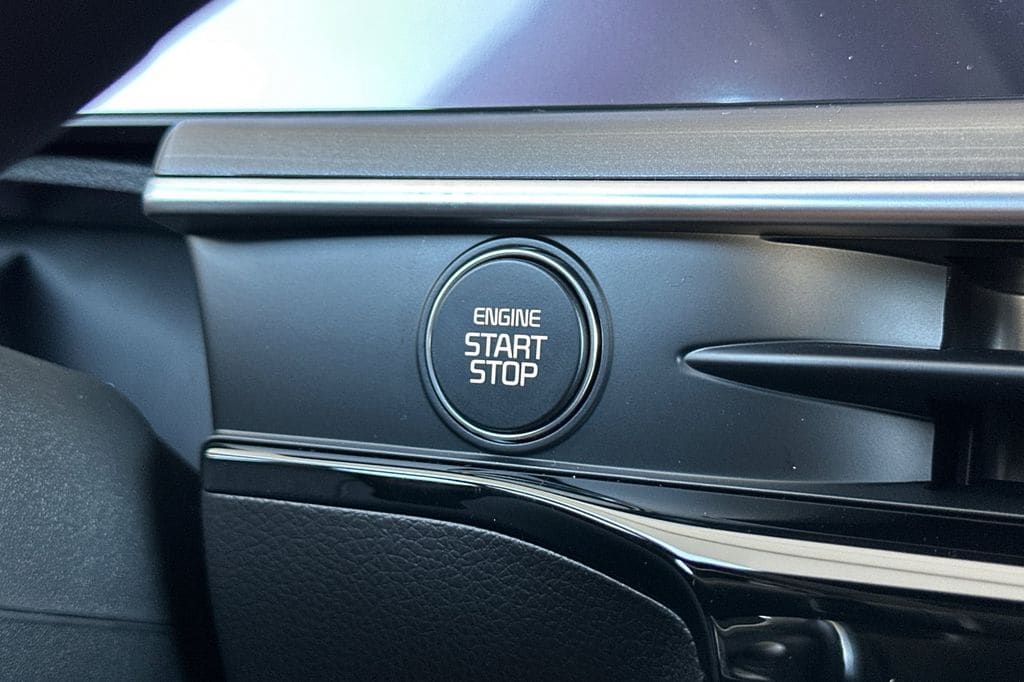 2026 Kia K5 GT - Photo 24