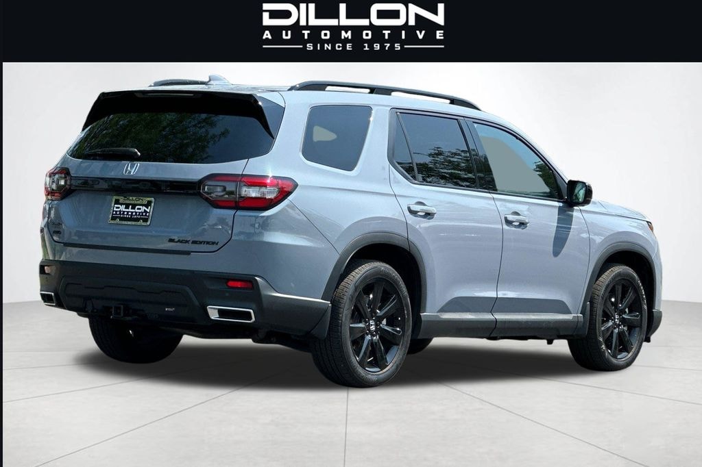 Used 2025 Honda Pilot Black Edition SUV