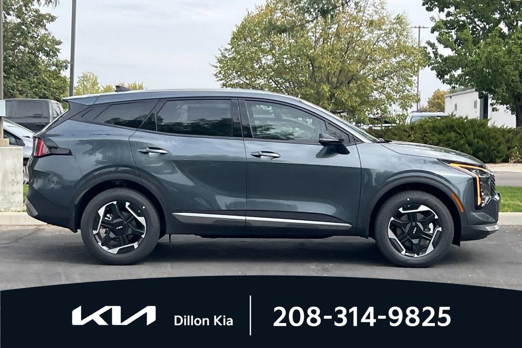 New 2026 Kia Sportage Hybrid S SUV