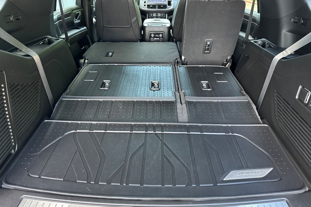 2023 Chevrolet Tahoe Z71 - Photo 16