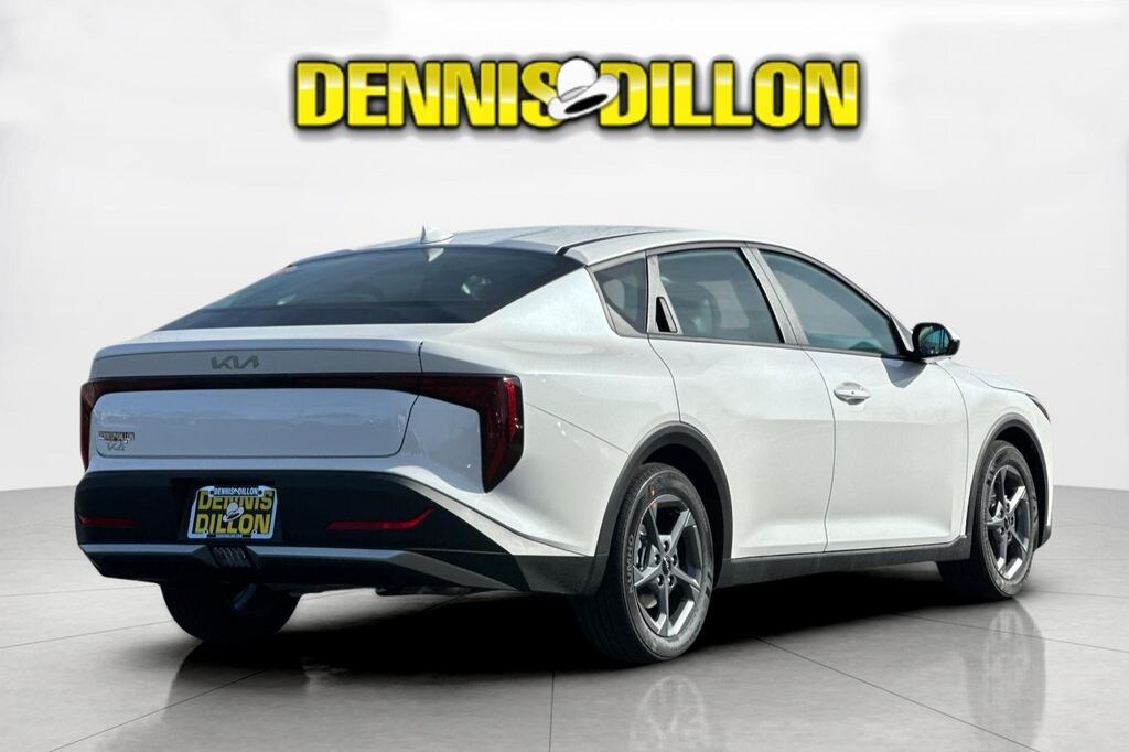 New 2026 Kia K4 LXS Sedan