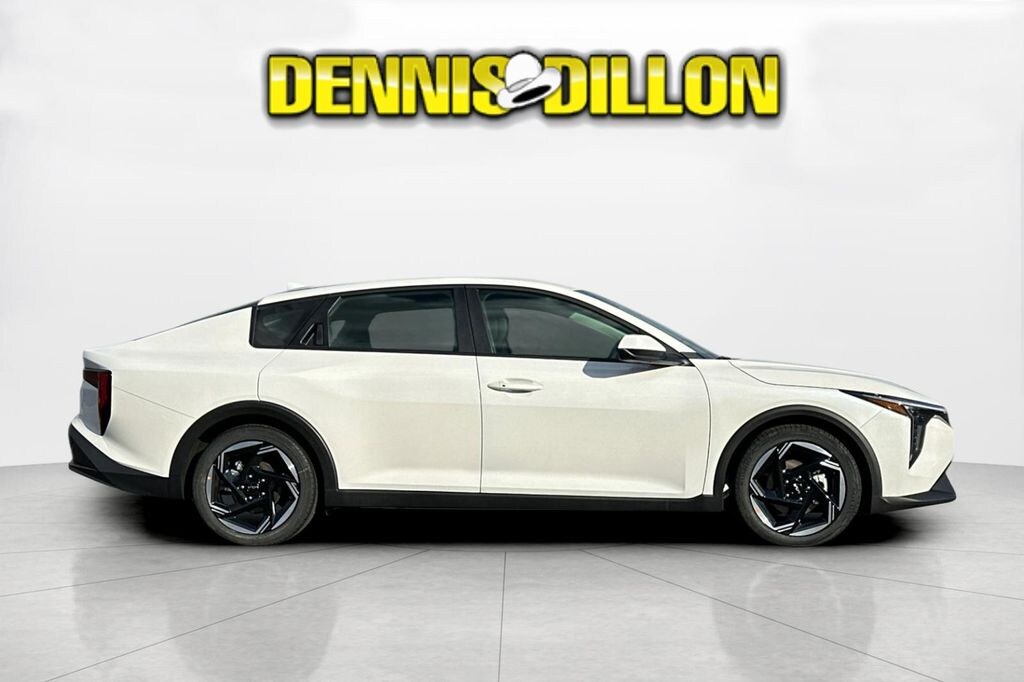 New 2026 Kia K4 EX Sedan