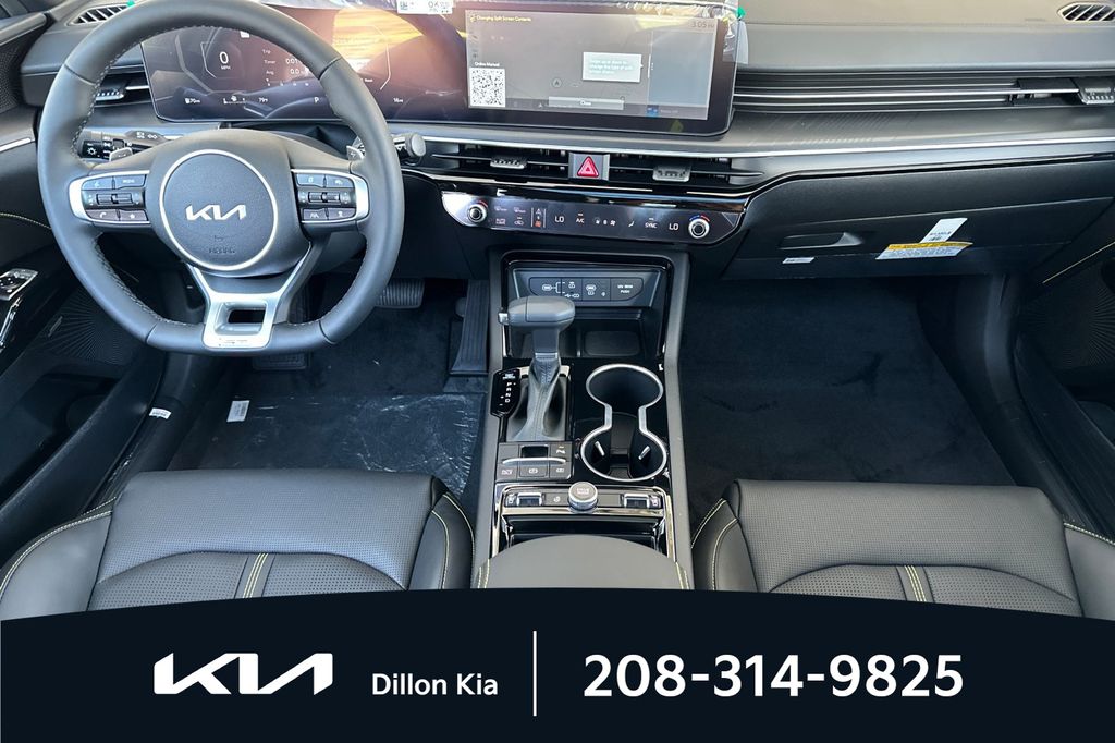 2026 Kia K5 GT - Photo 13