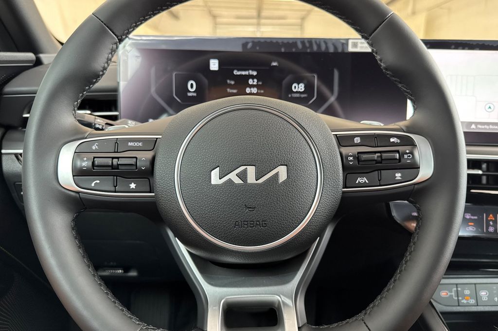 2026 Kia K5 GT - Photo 22