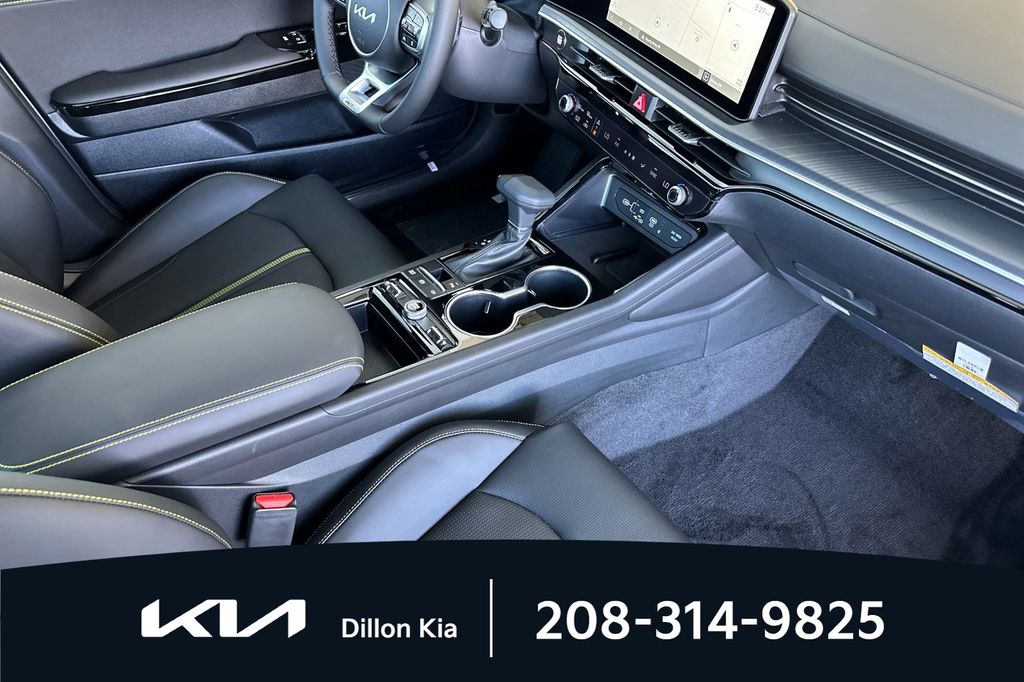 2026 Kia K5 GT - Photo 15