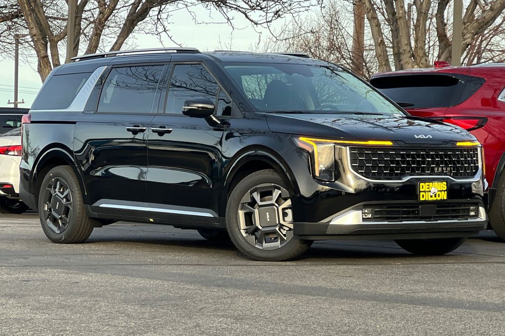 2026 Kia Sedona SX HEV's photo