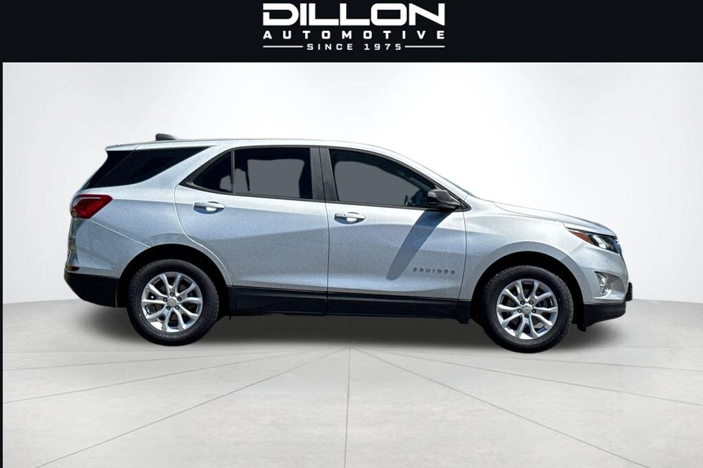 Used 2020 Chevrolet Equinox LS w/1LS SUV