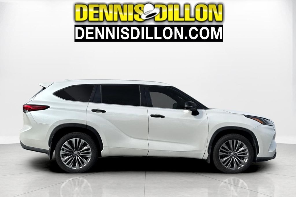 Used 2021 Toyota Highlander Platinum SUV