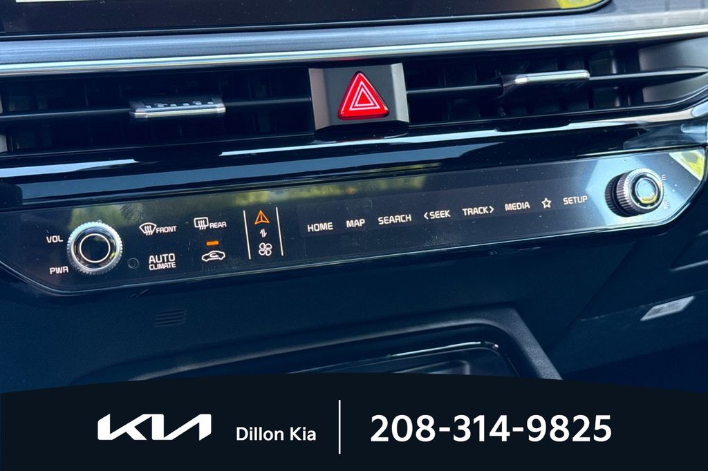 2026 Kia K5 GT - Photo 20