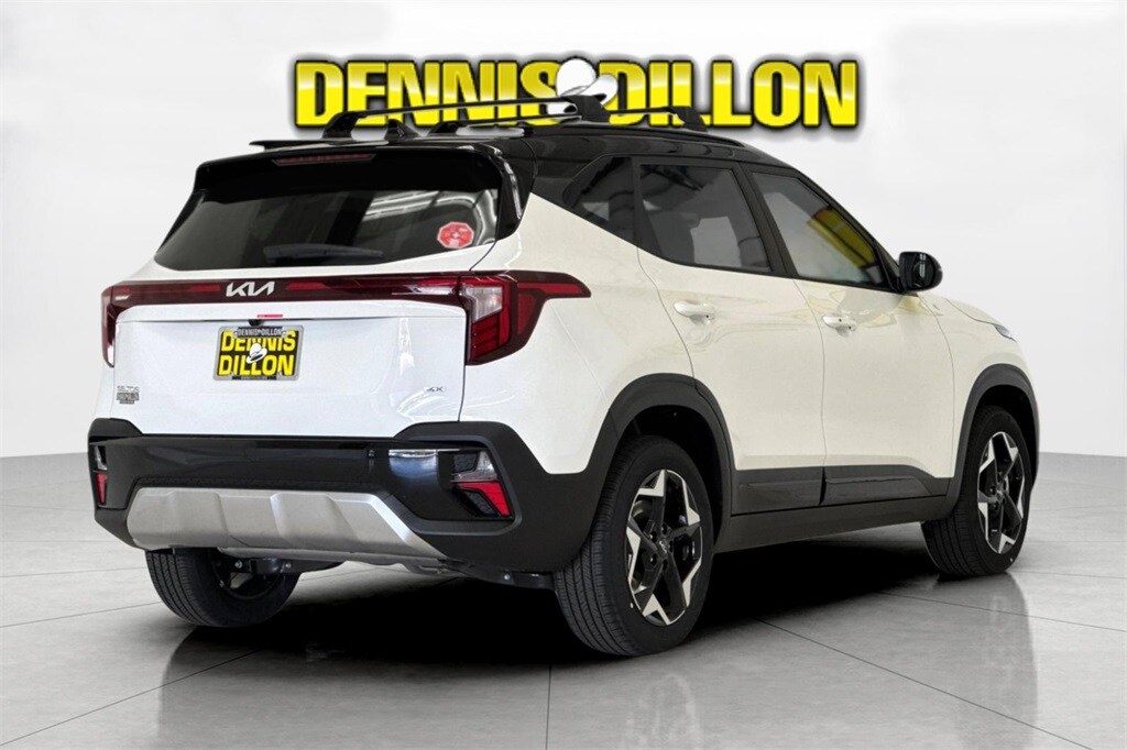 2026 Kia Seltos S photo 2