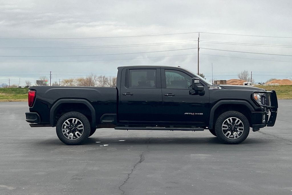 Used 2022 GMC Sierra 2500 HD AT4 Truck Crew Cab