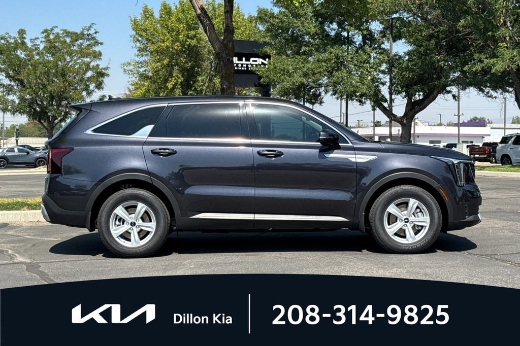 New 2026 Kia Sorento LX SUV