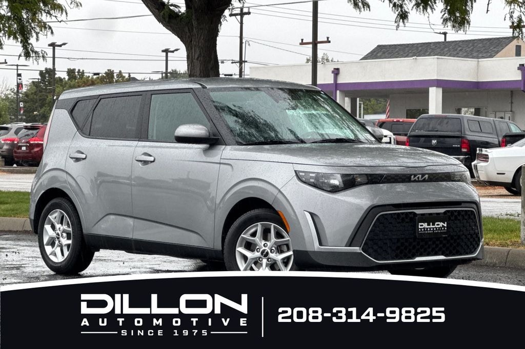Certified 2023 Kia Soul LX Hatchback