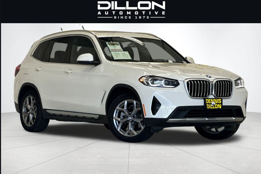 2023 BMW X3 xDrive30i's photo