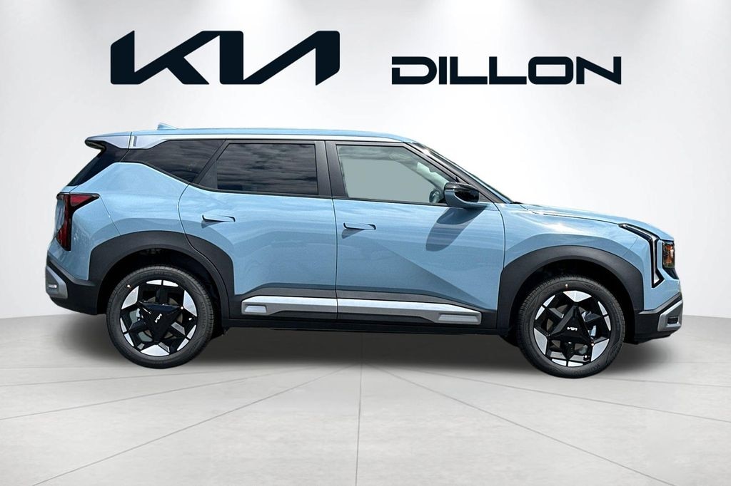 New 2027 Kia Seltos S SUV
