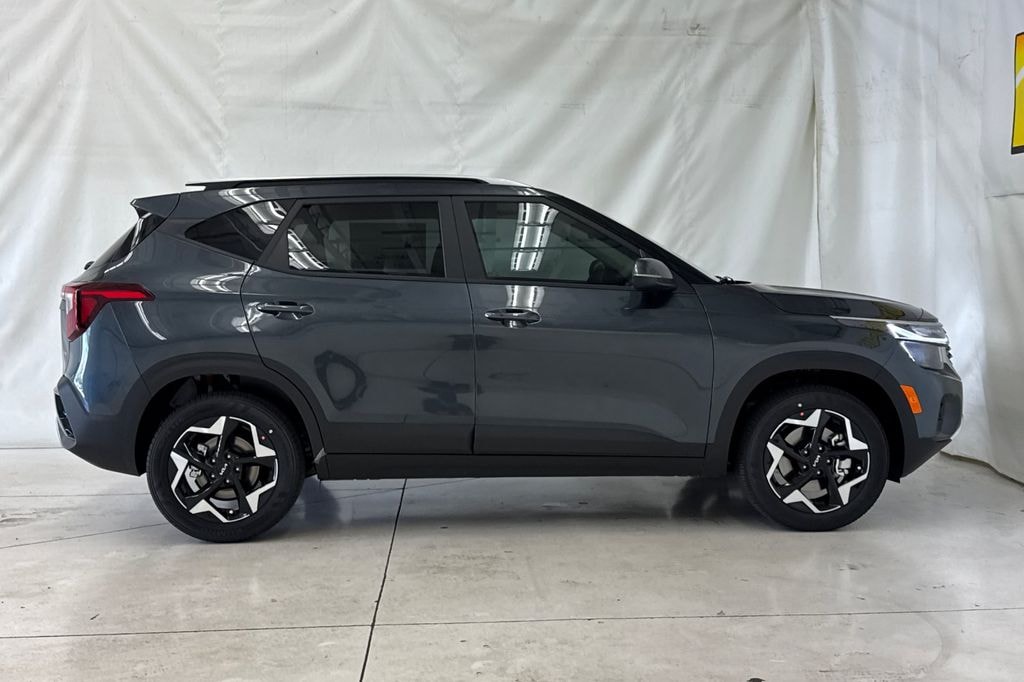 New 2026 Kia Seltos S SUV