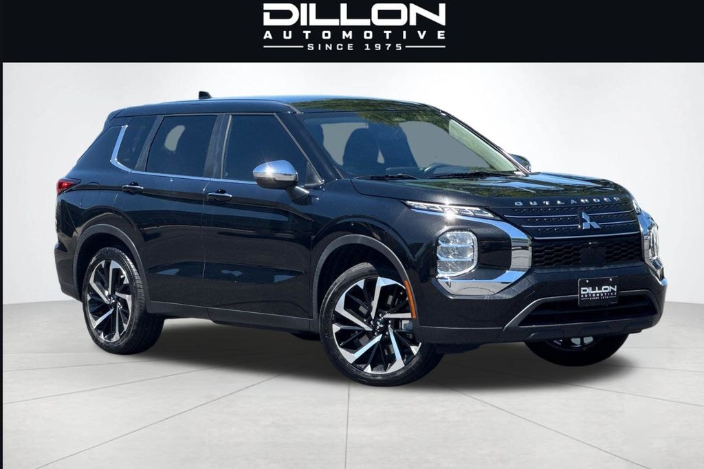 Used 2022 Mitsubishi Outlander ES CUV