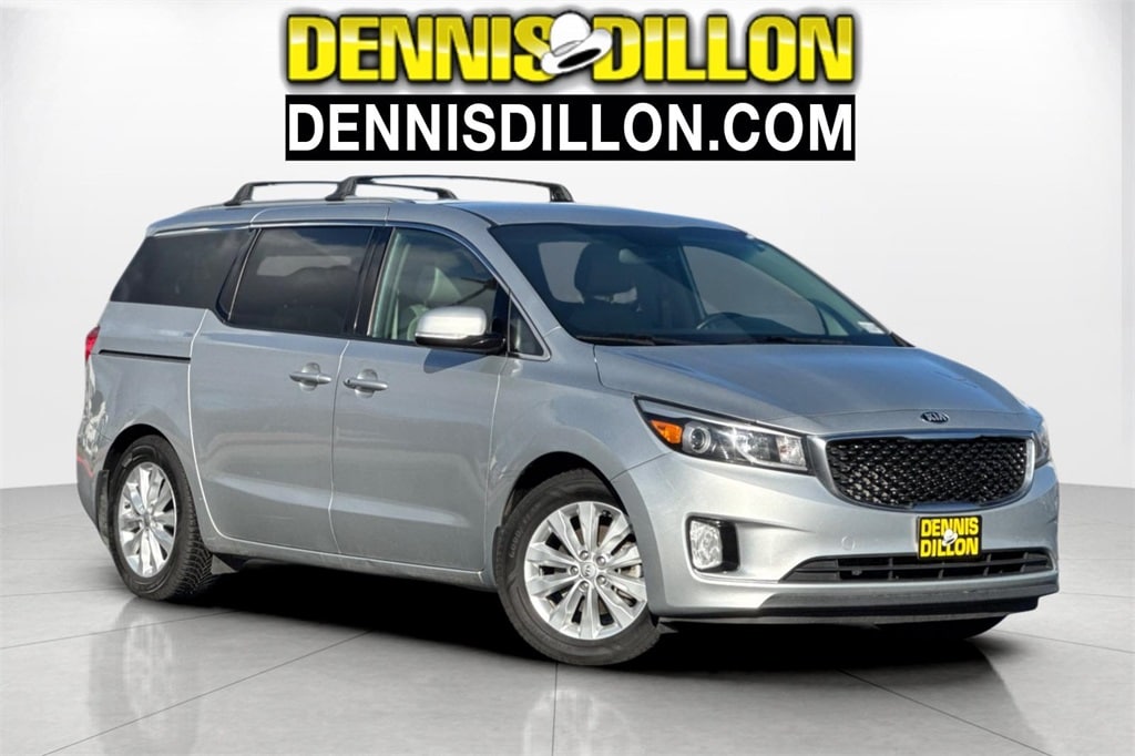 2016 Kia Sedona EX's photo