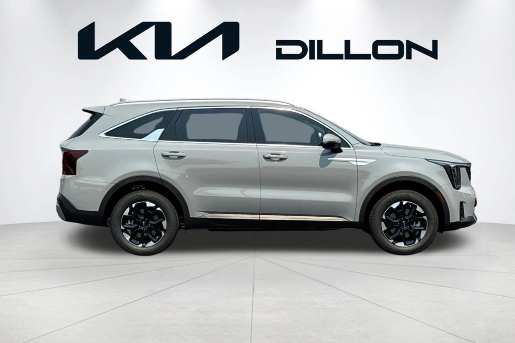 New 2026 Kia Sorento S SUV