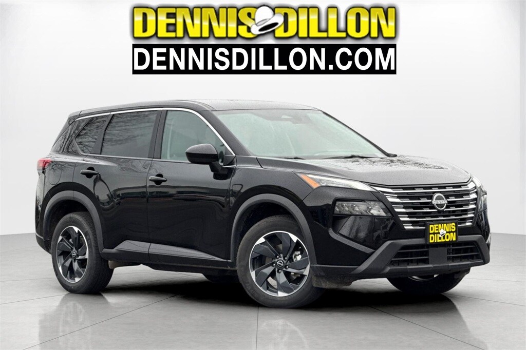 2025 Nissan Rogue SV's photo