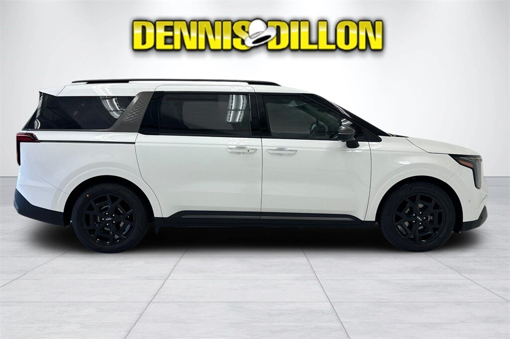 2025 Kia Carnival SX Prestige photo 3