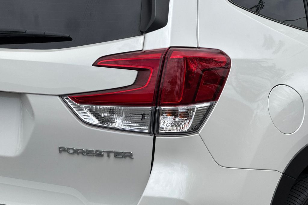 2024 Subaru Forester Limited - Photo 25