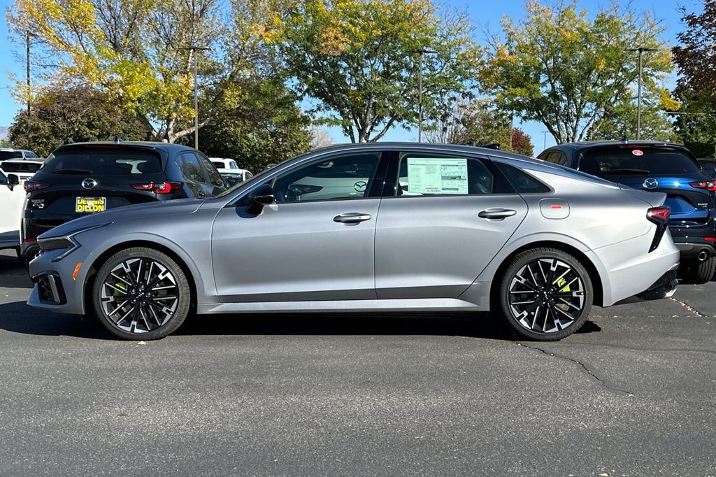 2026 Kia K5 GT - Photo 10