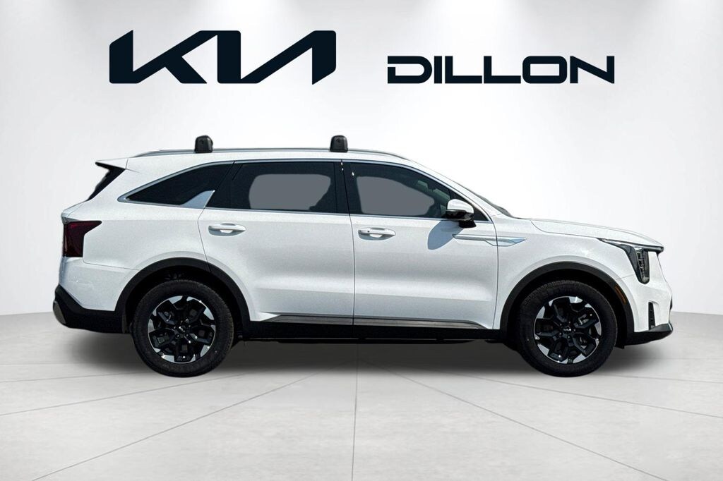 New 2026 Kia Sorento S SUV