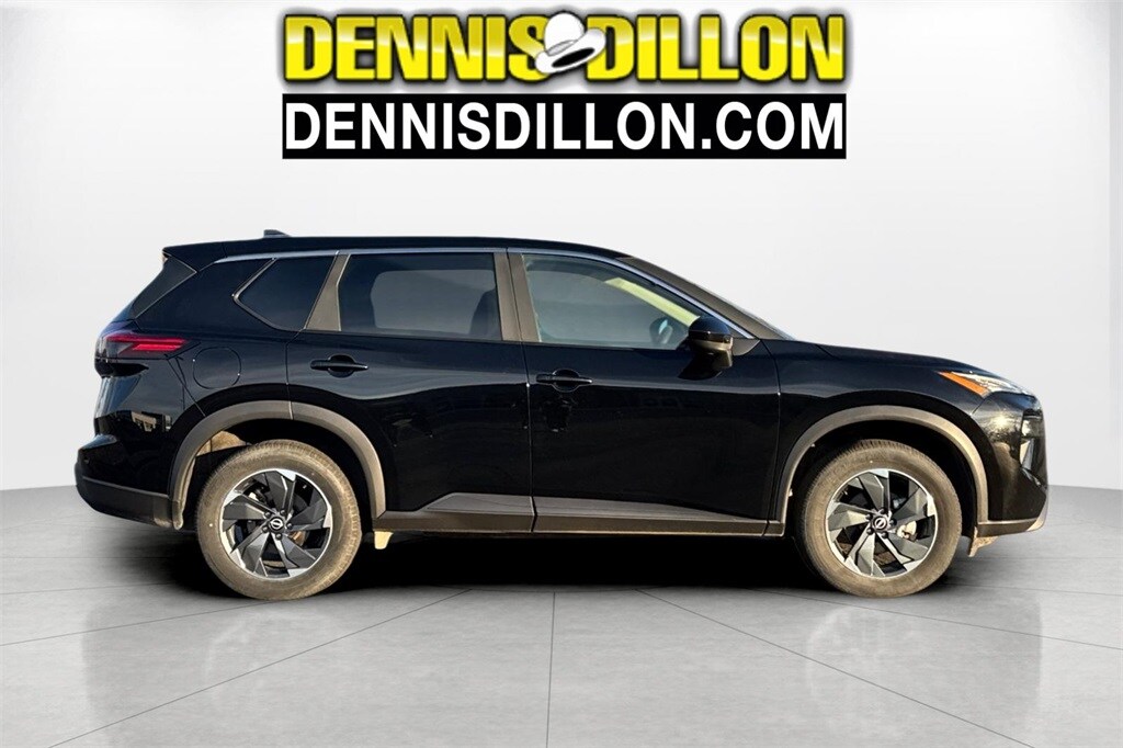 Used 2024 Nissan Rogue SV SUV