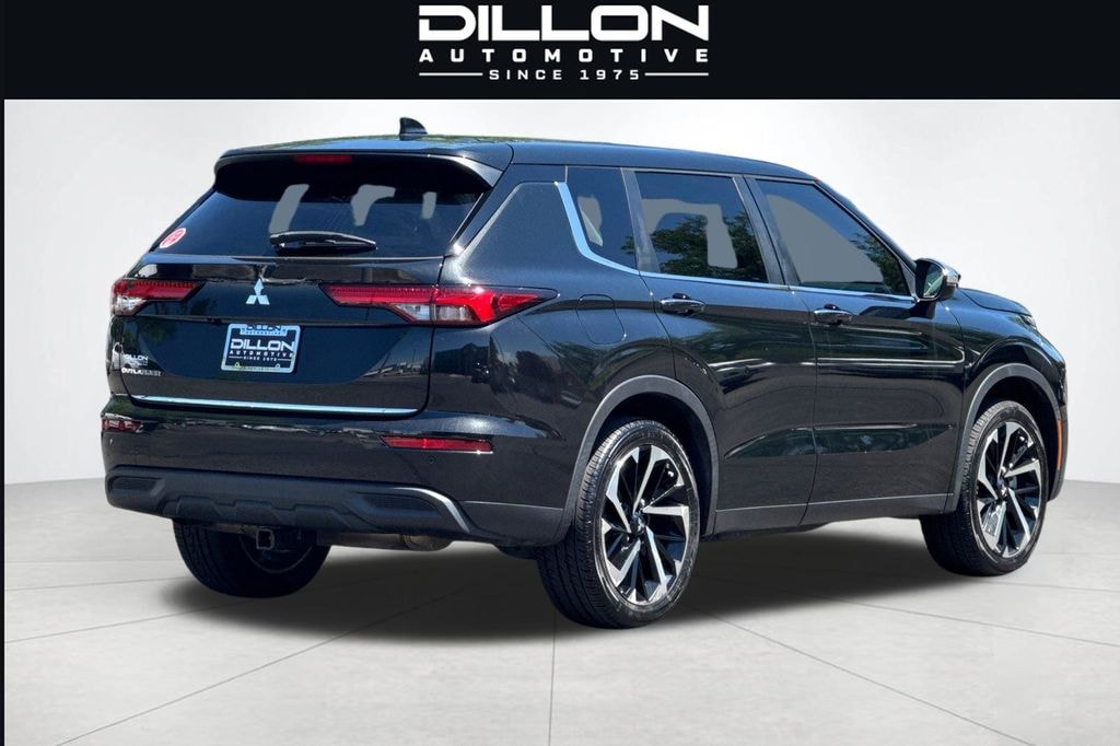 Used 2022 Mitsubishi Outlander ES CUV
