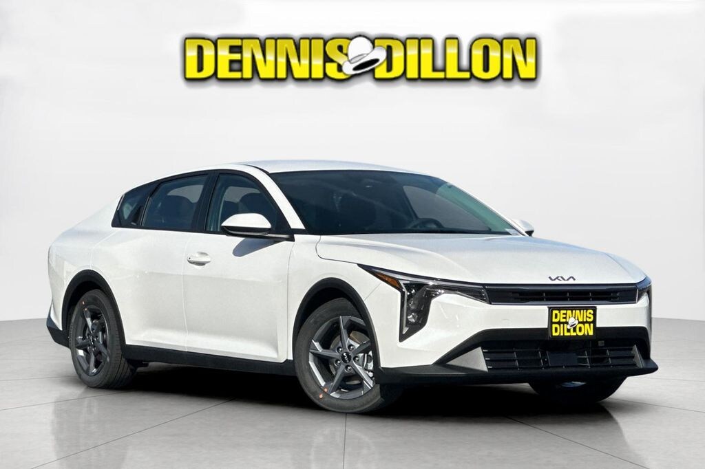 New 2026 Kia K4 LXS Sedan