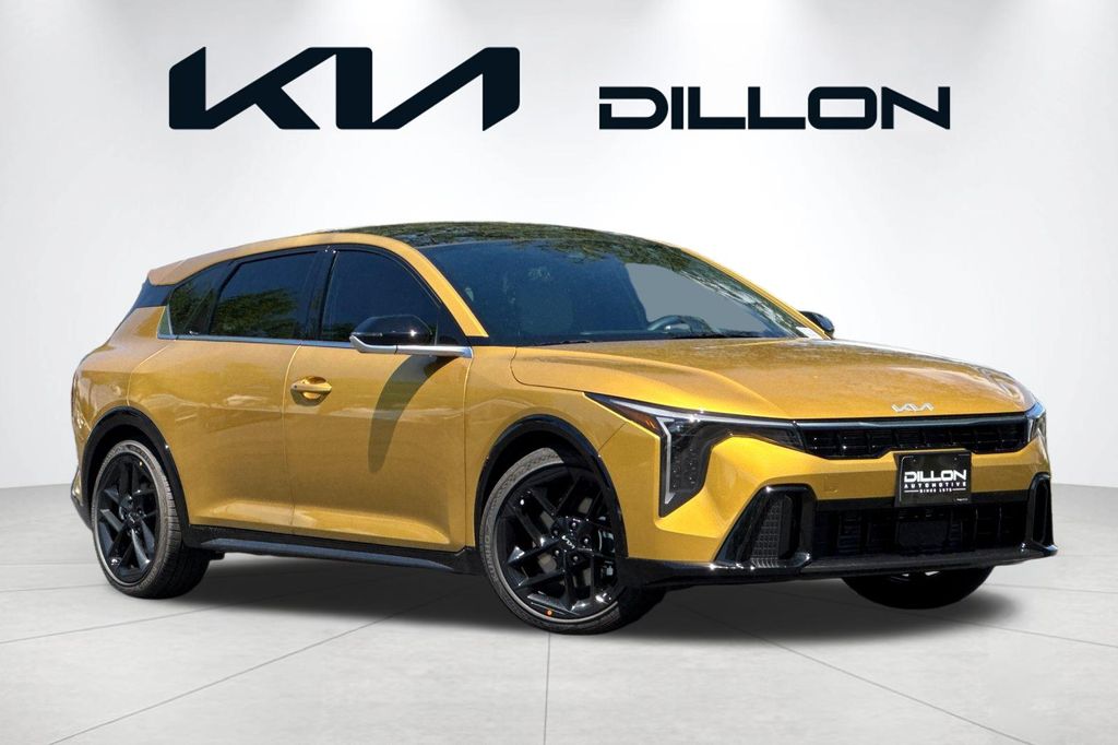 2026 Kia K4 GT-Line Turbo AT Hatchback's photo