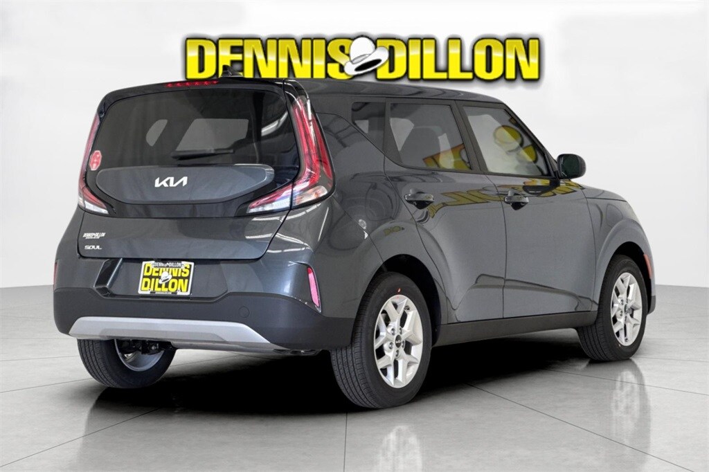 2025 Kia Soul LX photo 3