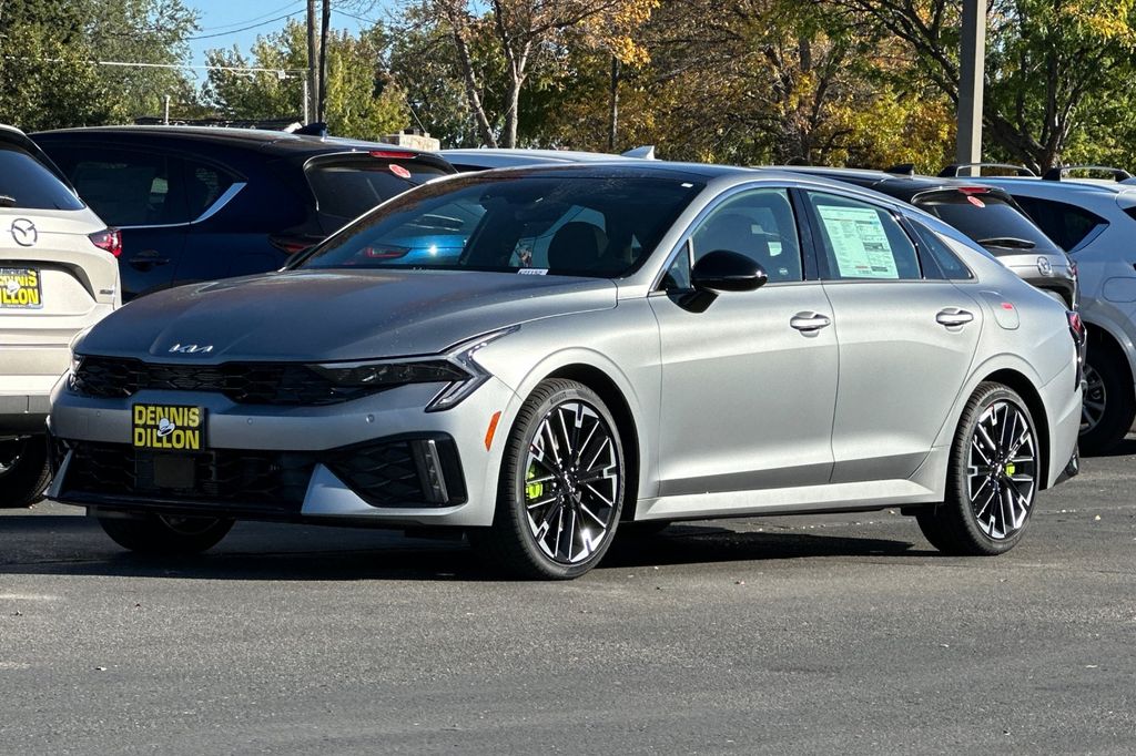 2026 Kia K5 GT - Photo 11