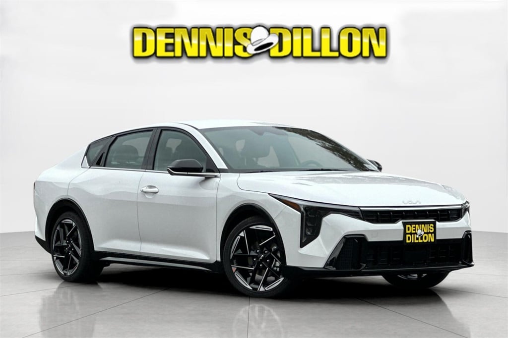 New 2025 Kia K4 GT-Line Sedan