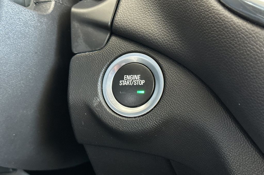 2024 Chevrolet Equinox LT - Photo 22